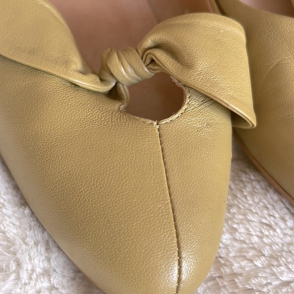 ANTHROPOLOGIE Cute Bow Knot Leather Flats - Picture 10 of 14